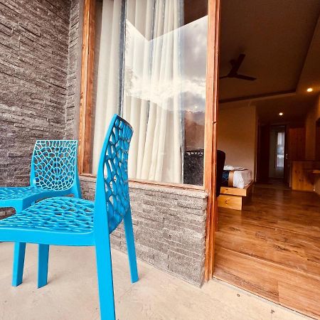 Hotel Lemoon Tree Manāli Zewnętrze zdjęcie