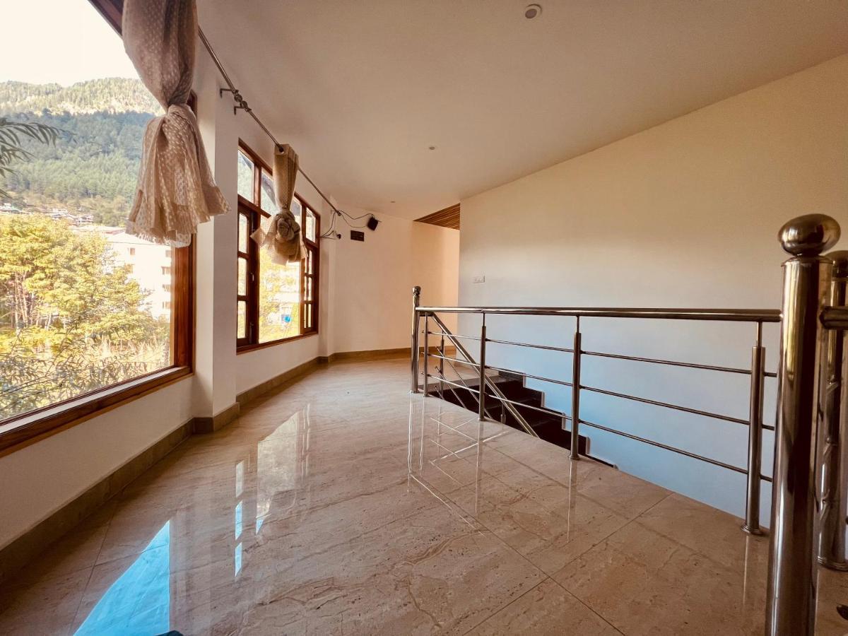Hotel Lemoon Tree Manāli Zewnętrze zdjęcie